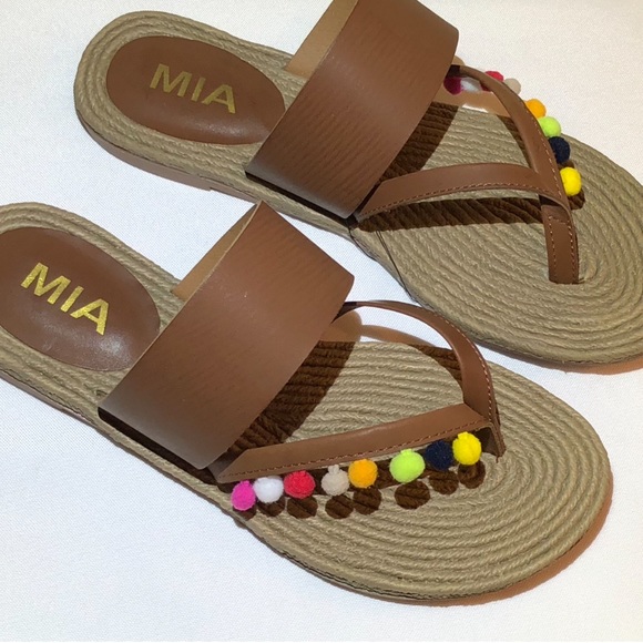 MIA Kelly Flat Thong Pom Pom Sandal Size 8 - Picture 3 of 6